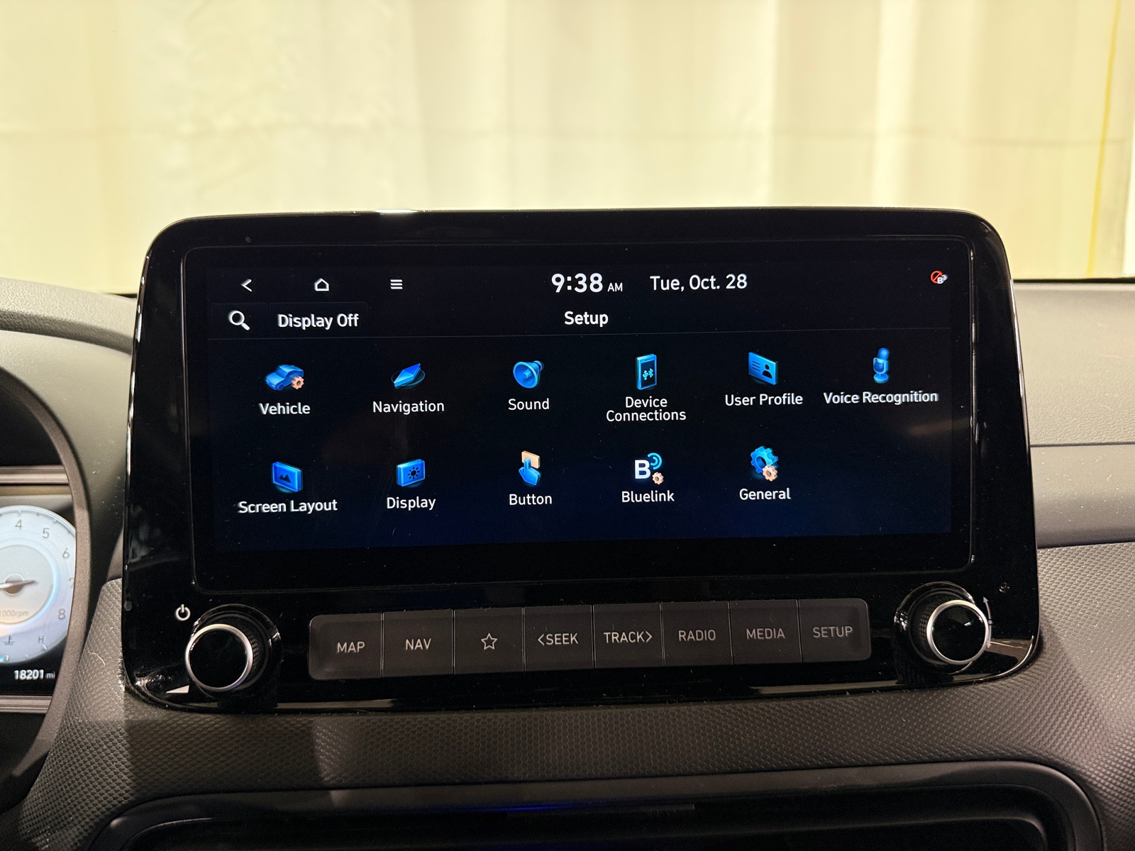 Thumbnail: 2022 Hyundai Kona - 4