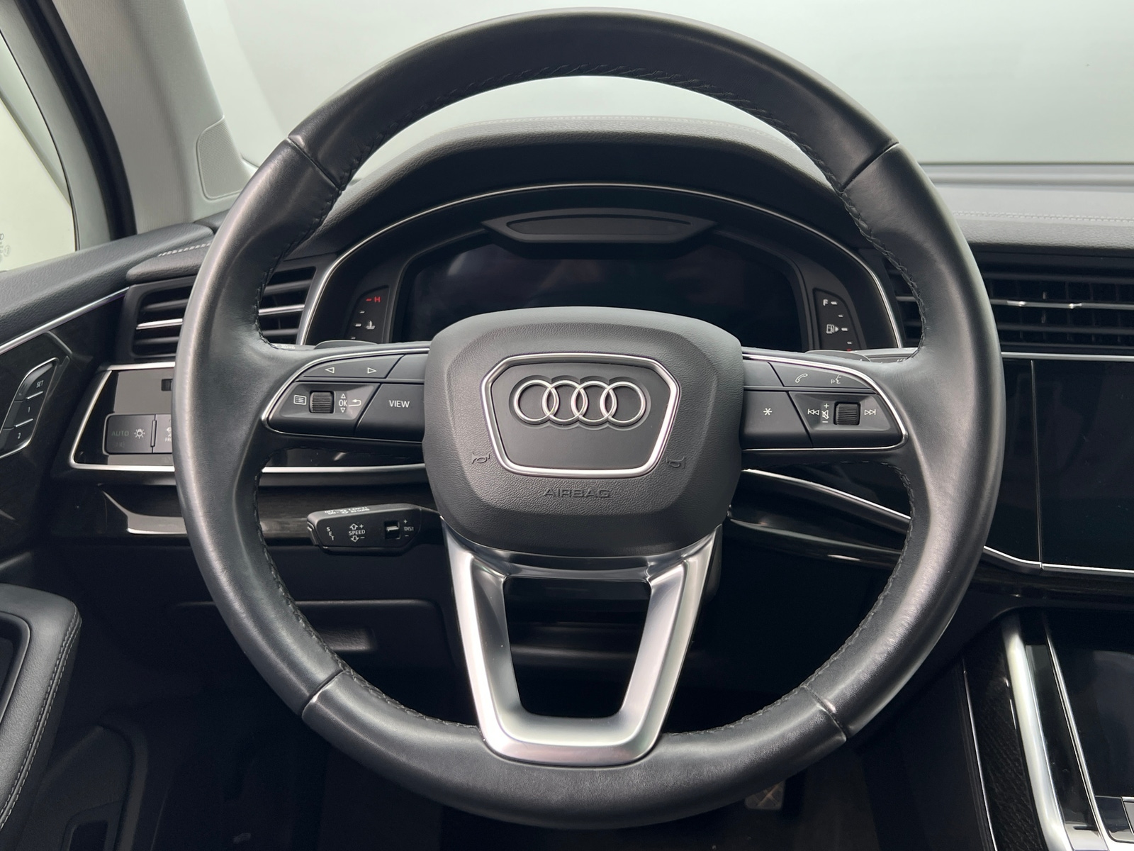 Thumbnail: 2024 Audi Q7 - 4