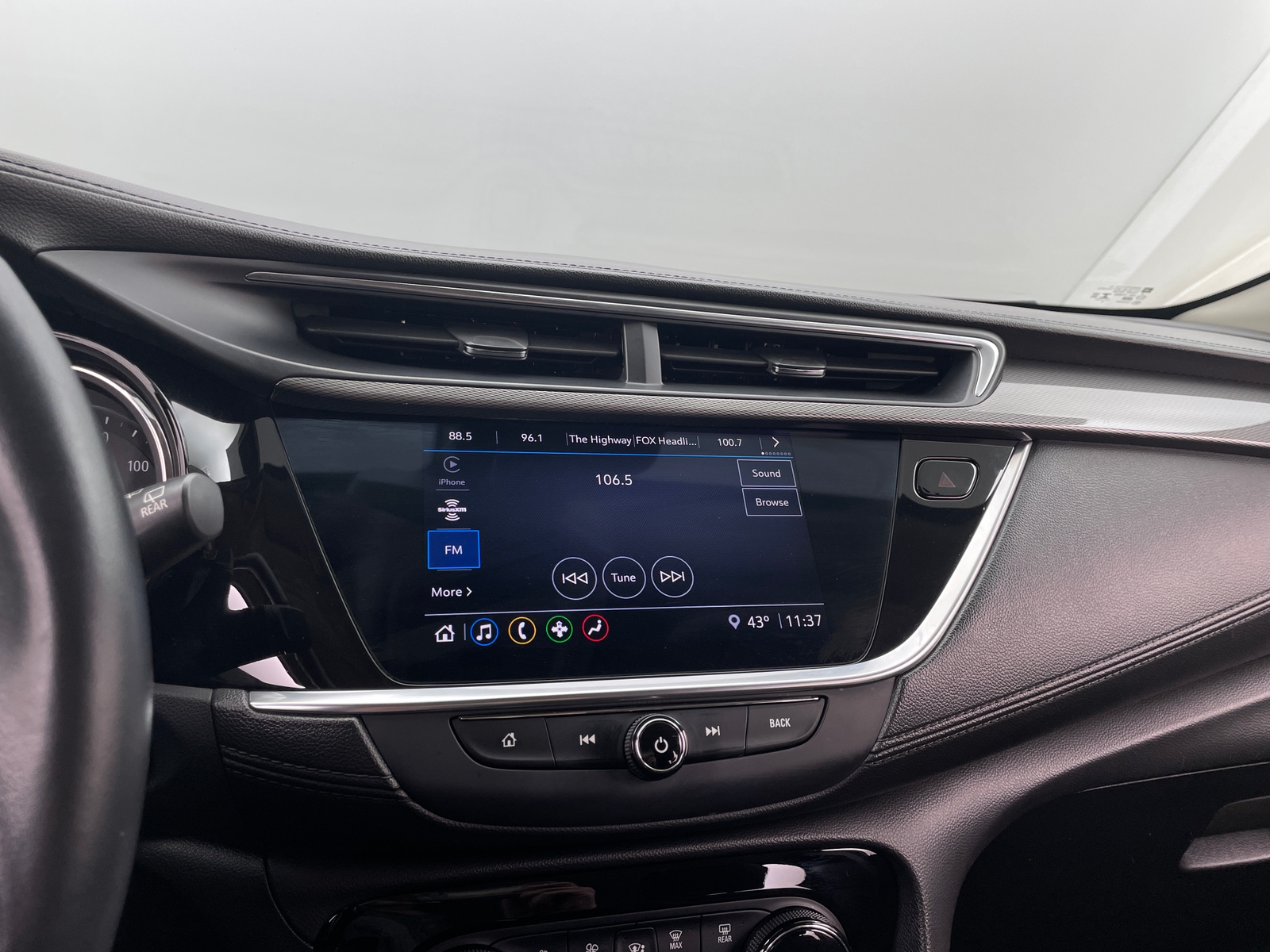 Thumbnail: 2022 Buick Encore GX - 3