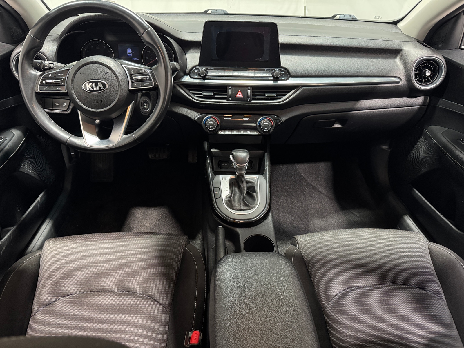 Thumbnail: 2019 Kia Forte - 3