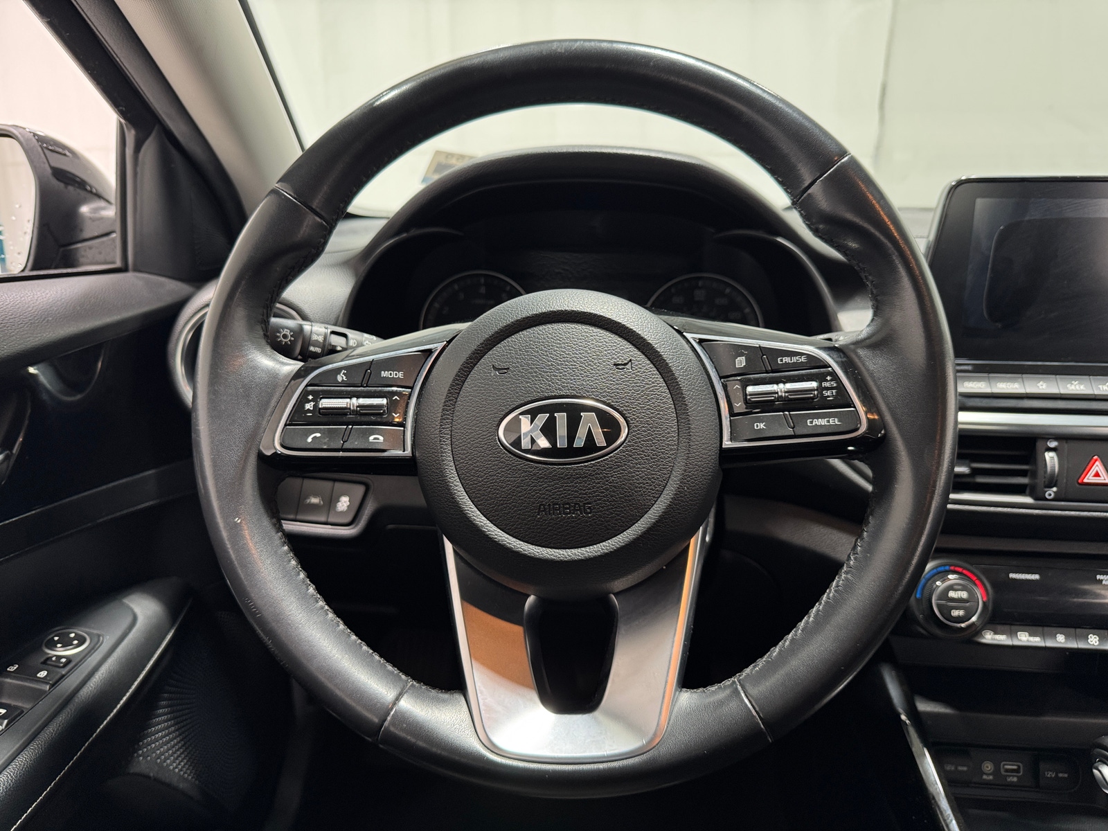 Thumbnail: 2019 Kia Forte - 5