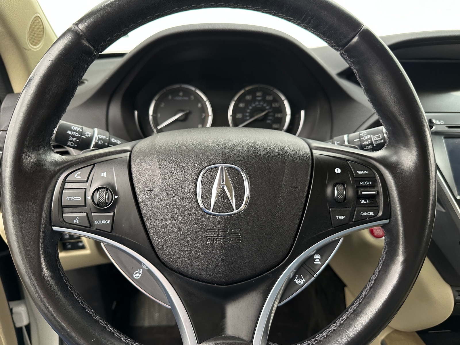 Thumbnail: 2019 Acura MDX - 4