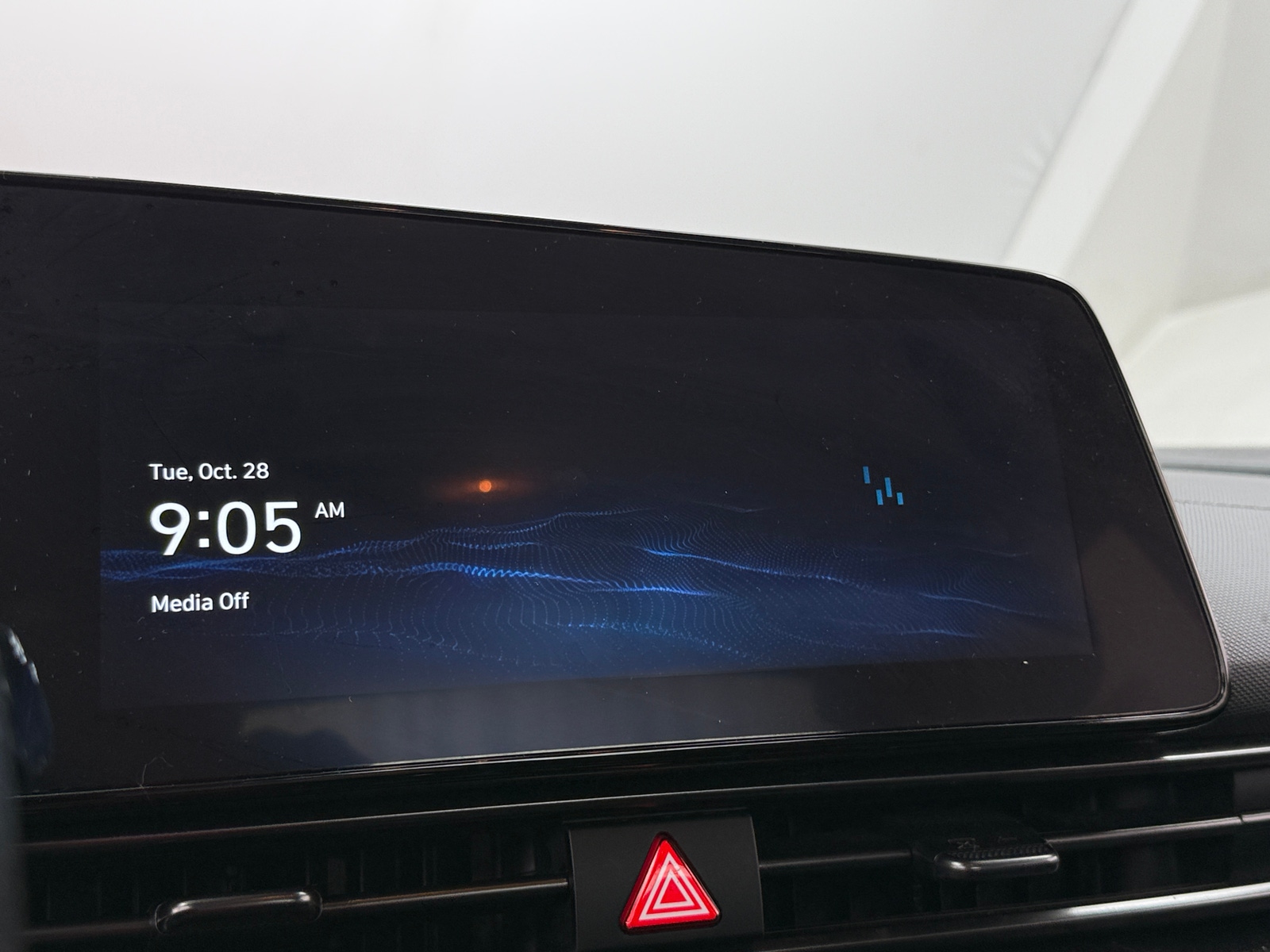 Thumbnail: 2023 Hyundai Elantra - 3