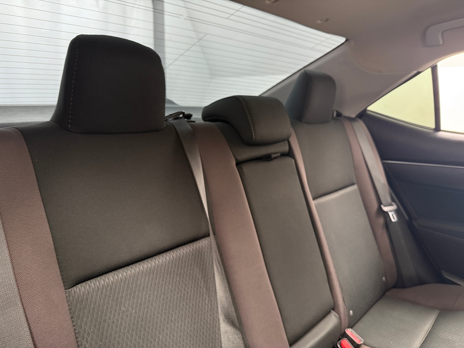 Thumbnail: 2017 Toyota Corolla - 6