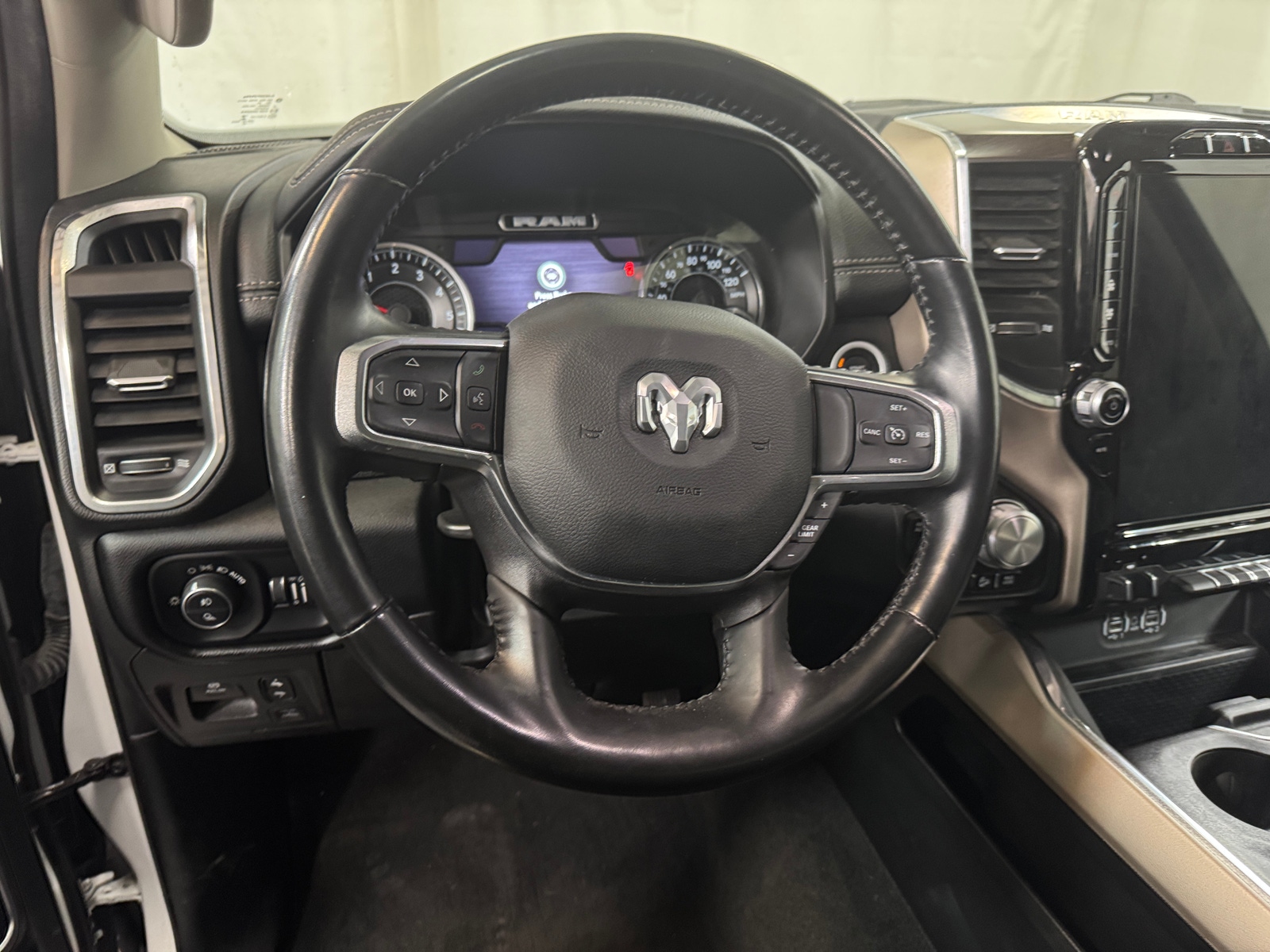 Thumbnail: 2022 RAM 1500 - 4