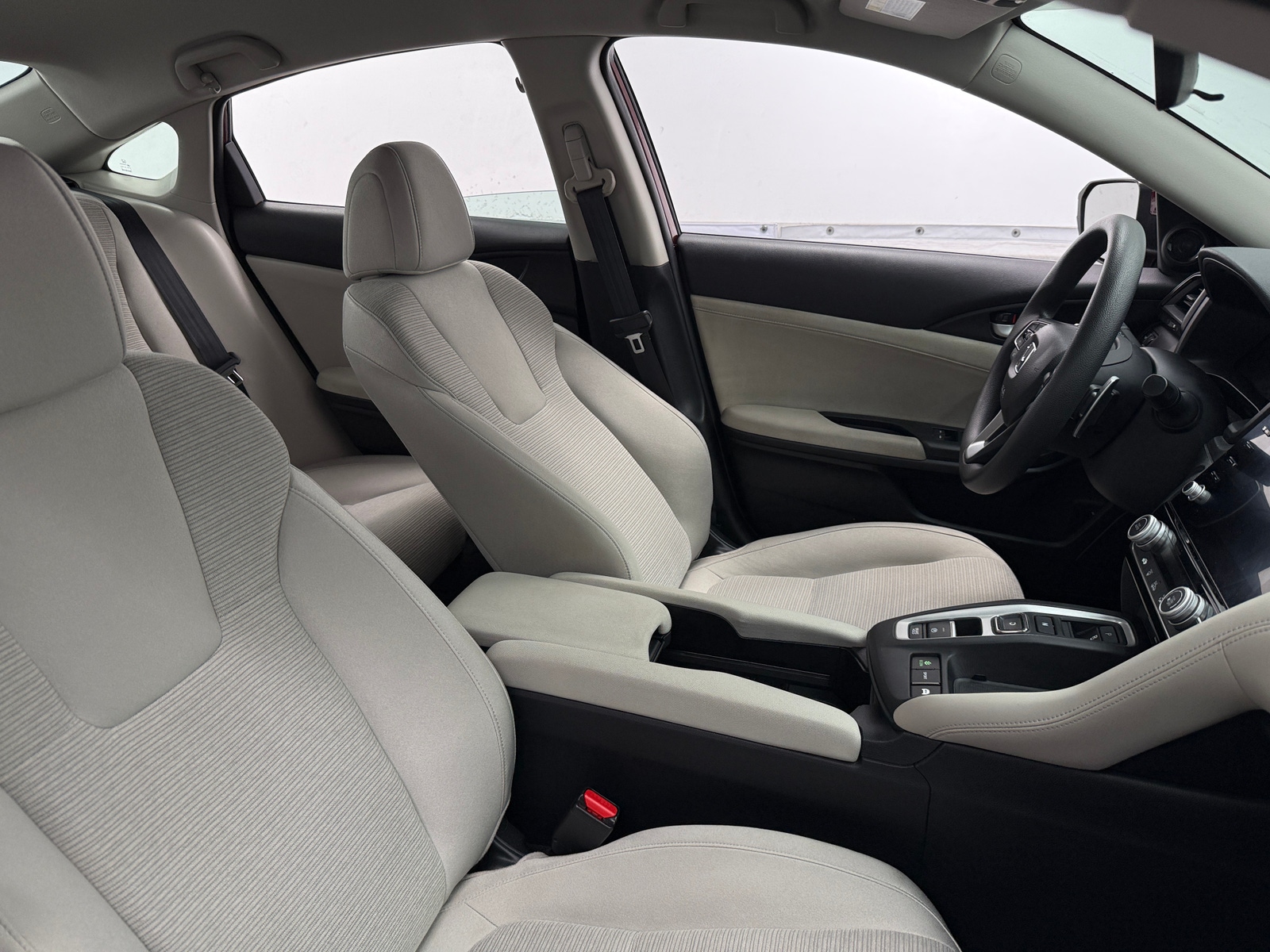 Thumbnail: 2019 Honda Insight - 2