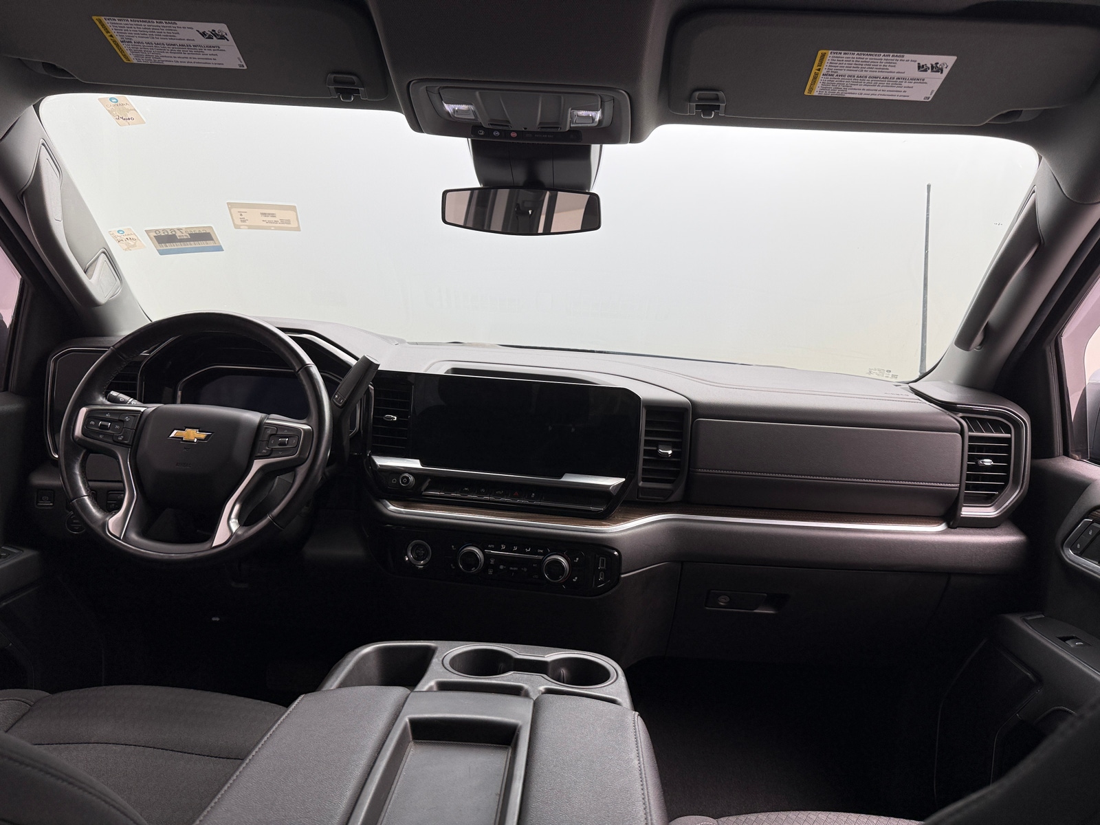 Thumbnail: 2022 Chevrolet Silverado 1500 - 3