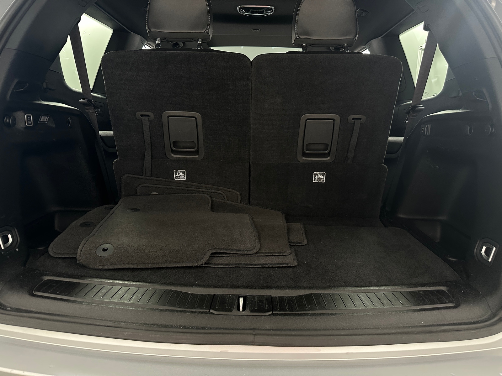 Thumbnail: 2024 Jeep Grand Cherokee L - 6