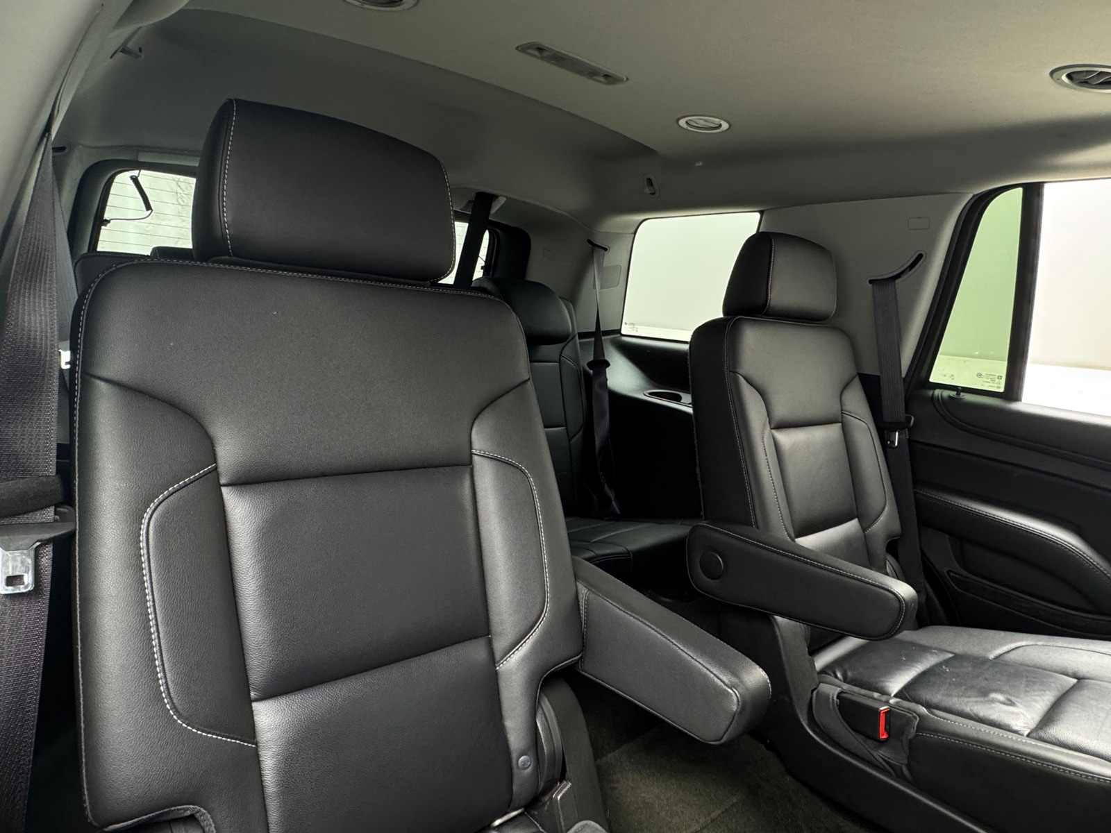 Thumbnail: 2017 Chevrolet Tahoe - 5