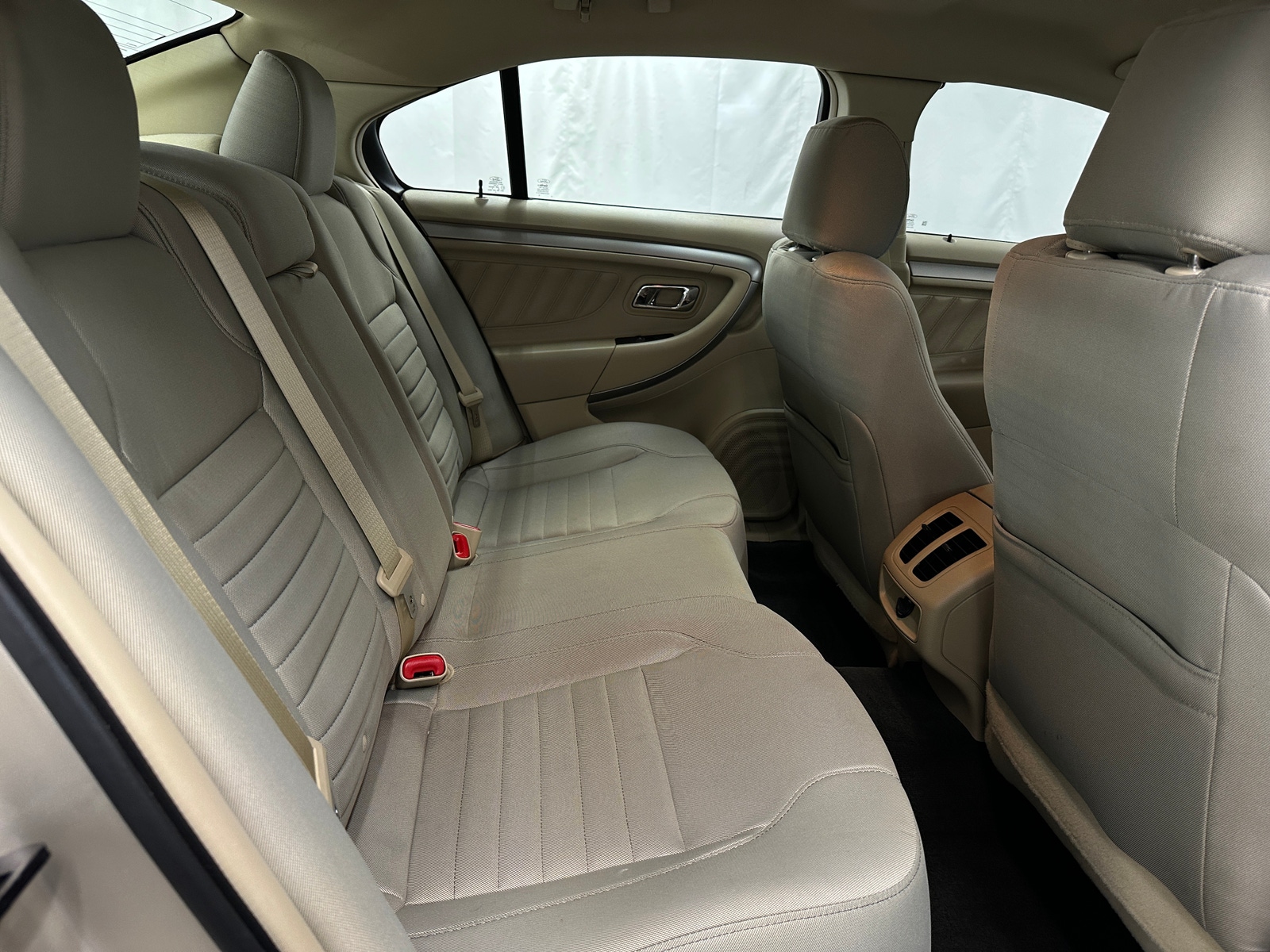 Thumbnail: 2018 Ford Taurus - 6