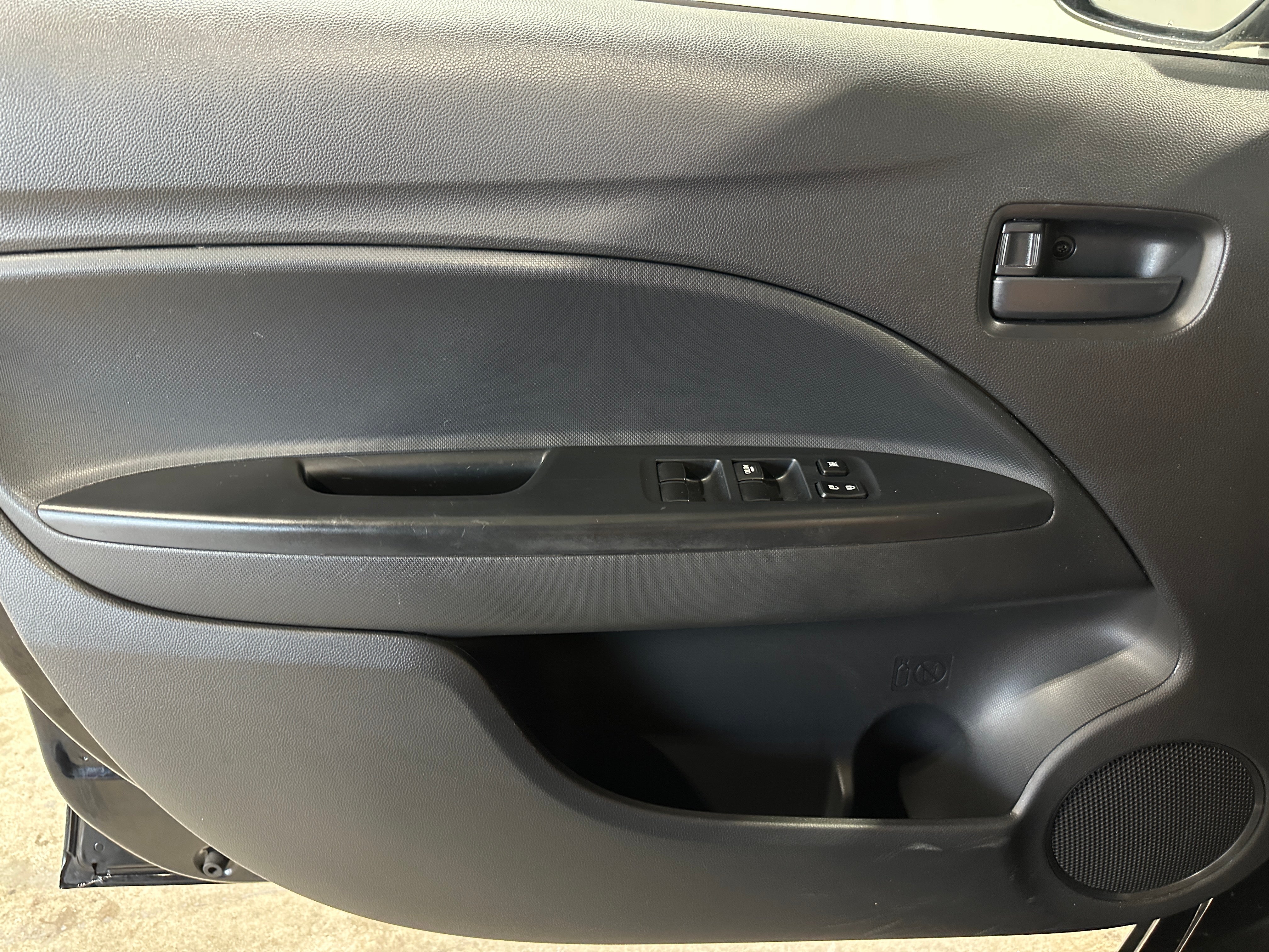 2024 Mitsubishi Mirage G4