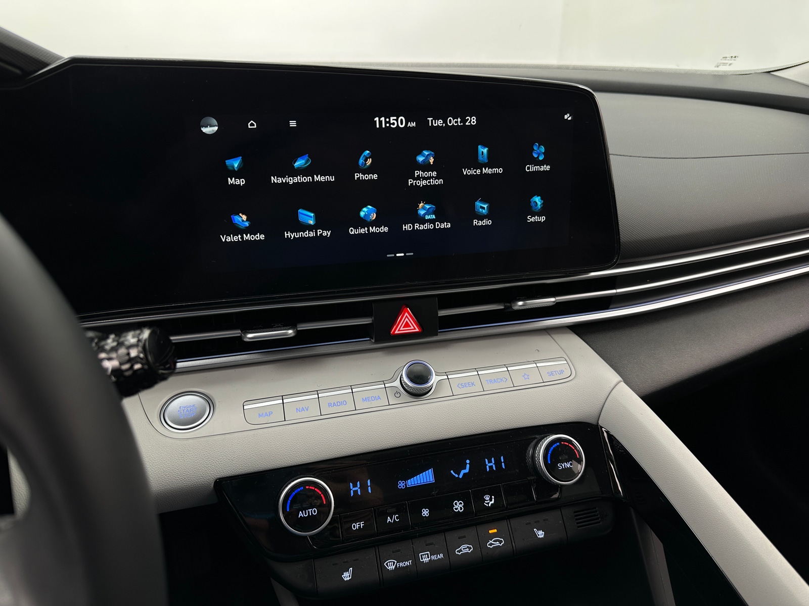 Thumbnail: 2025 Hyundai Elantra - 4