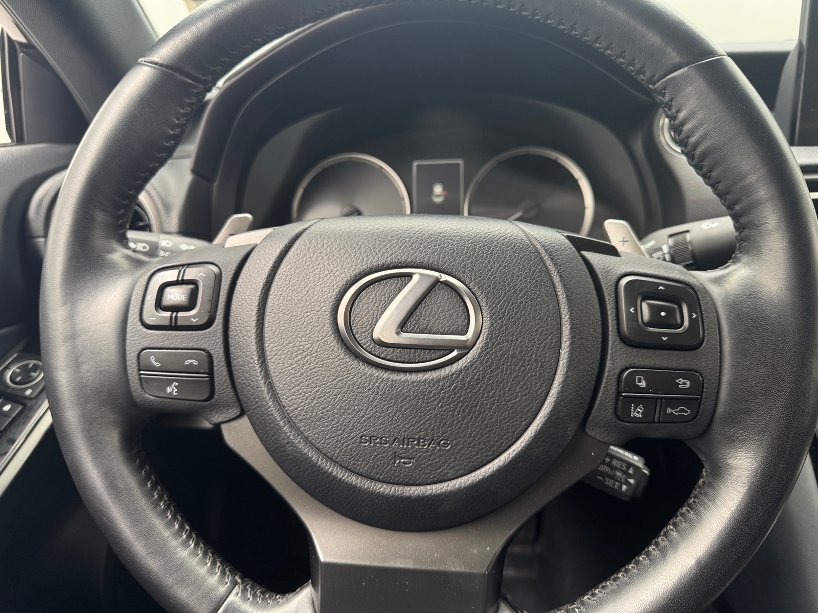 Thumbnail: 2021 Lexus IS - 4