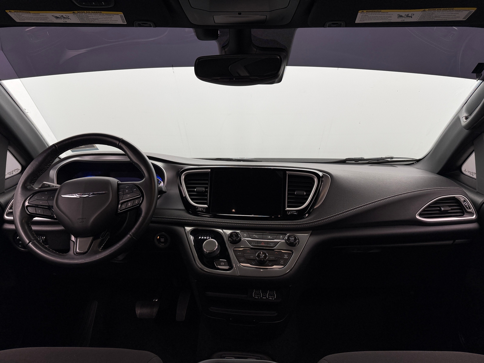 Thumbnail: 2021 Chrysler Pacifica - 3