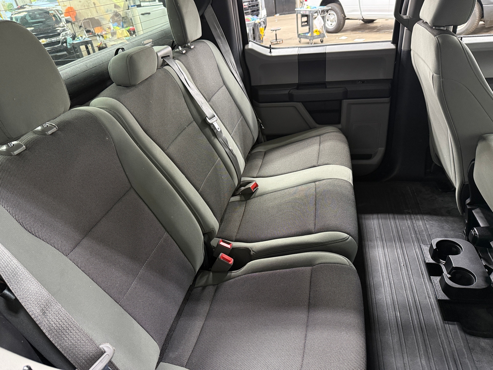 Thumbnail: 2019 Ford Econoline - 6