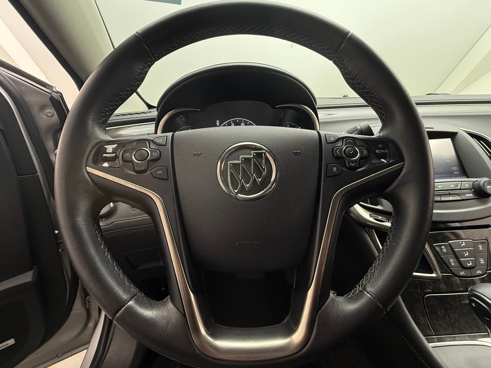 Thumbnail: 2015 Buick LaCrosse - 4