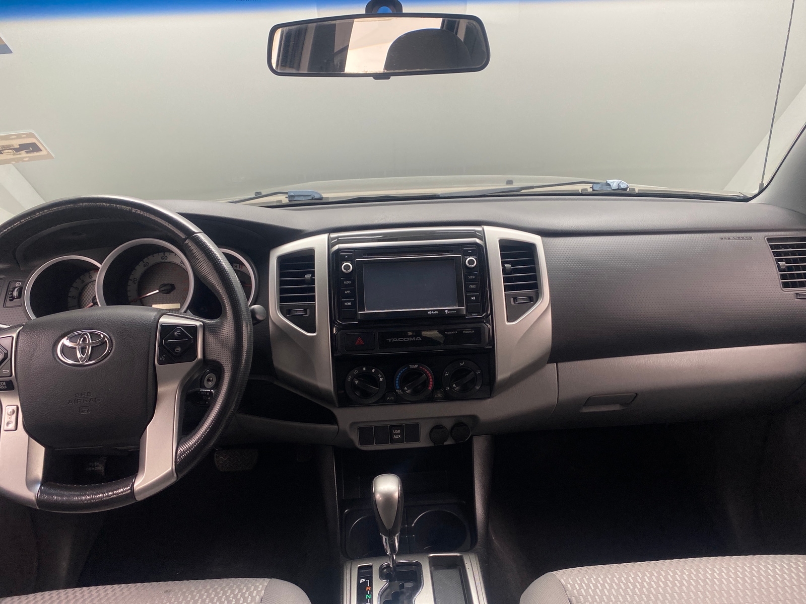 Thumbnail: 2015 Toyota Tacoma - 3