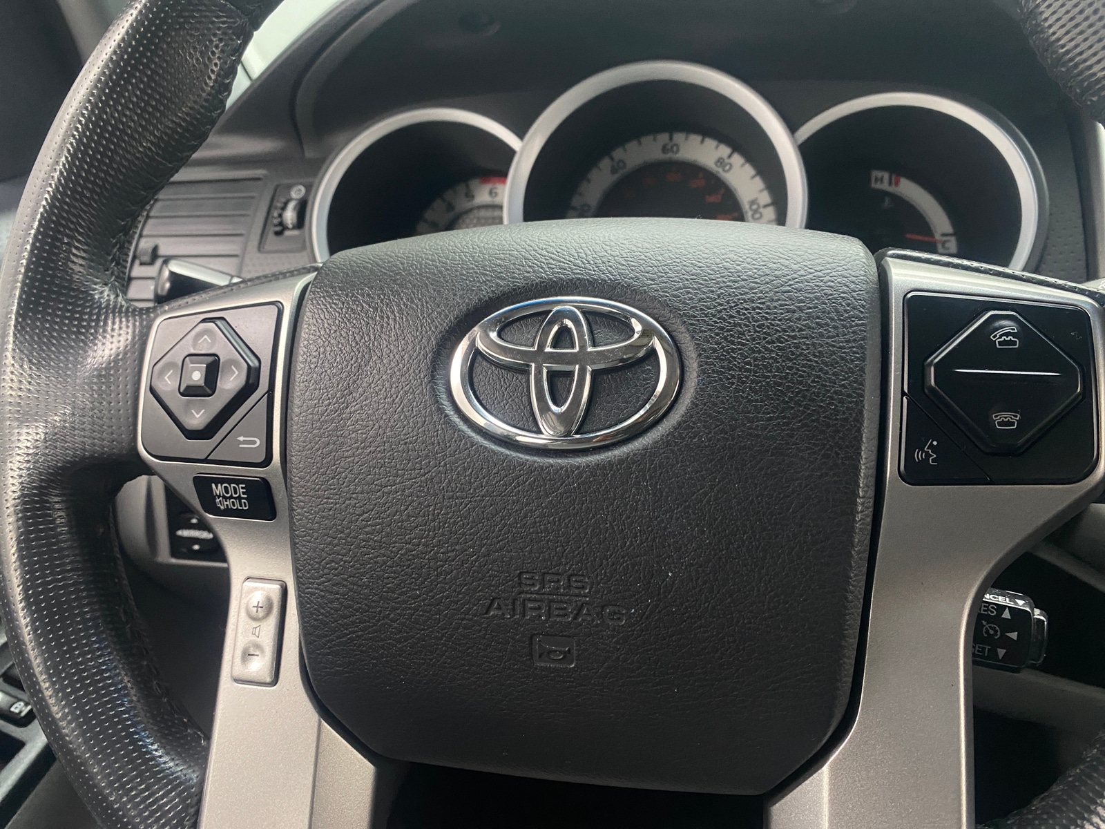 Thumbnail: 2015 Toyota Tacoma - 5