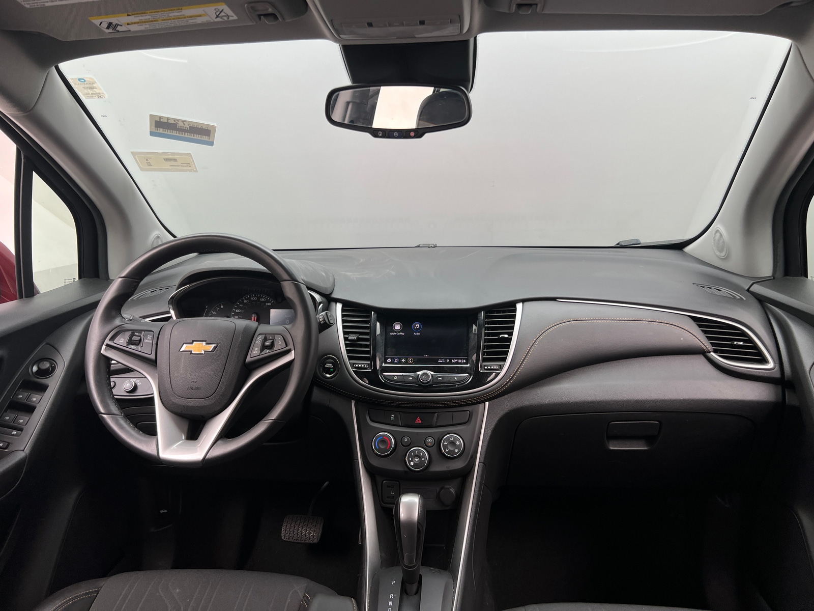 Thumbnail: 2022 Chevrolet Trax - 2