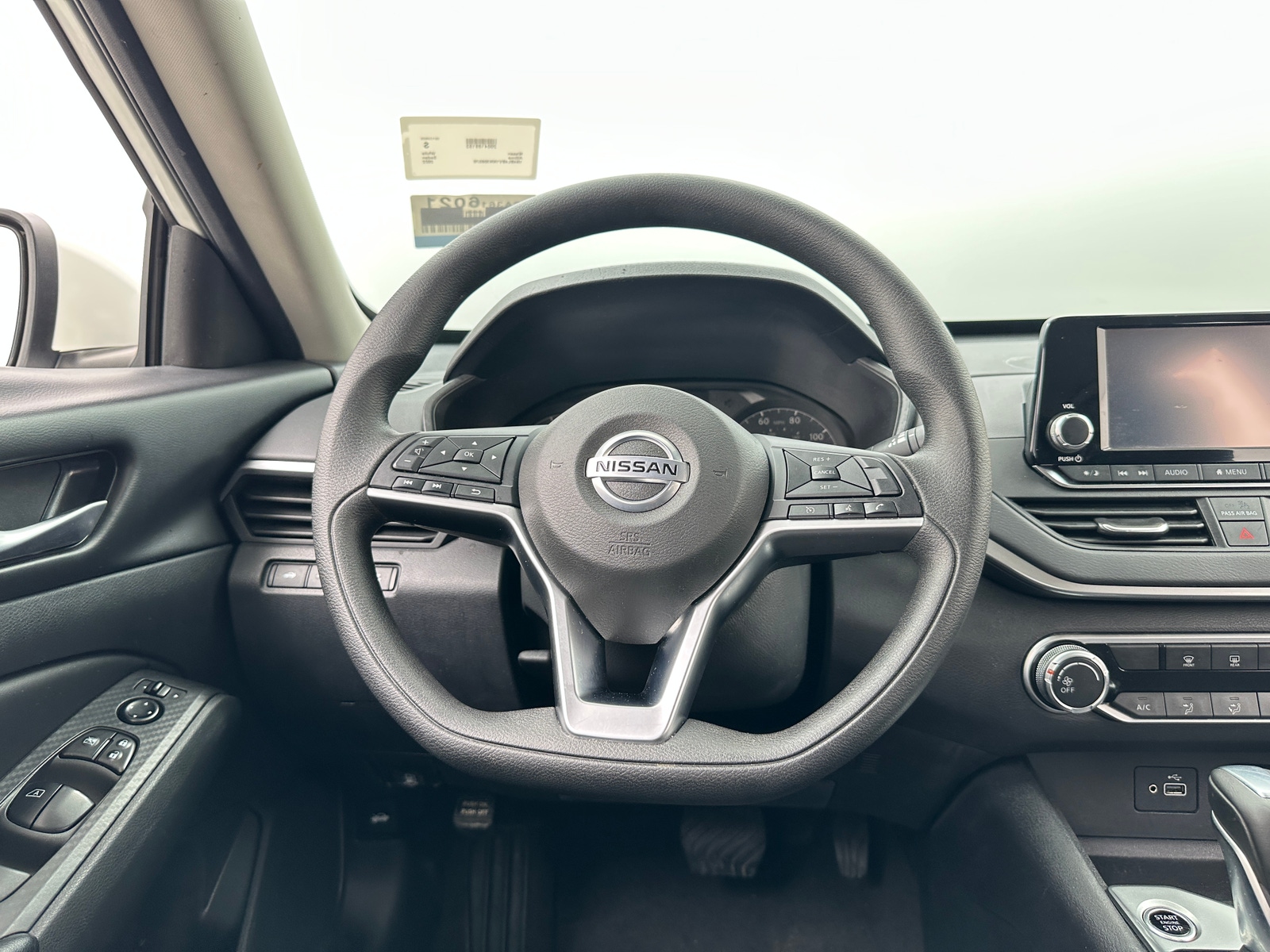 Thumbnail: 2022 Nissan Altima - 5