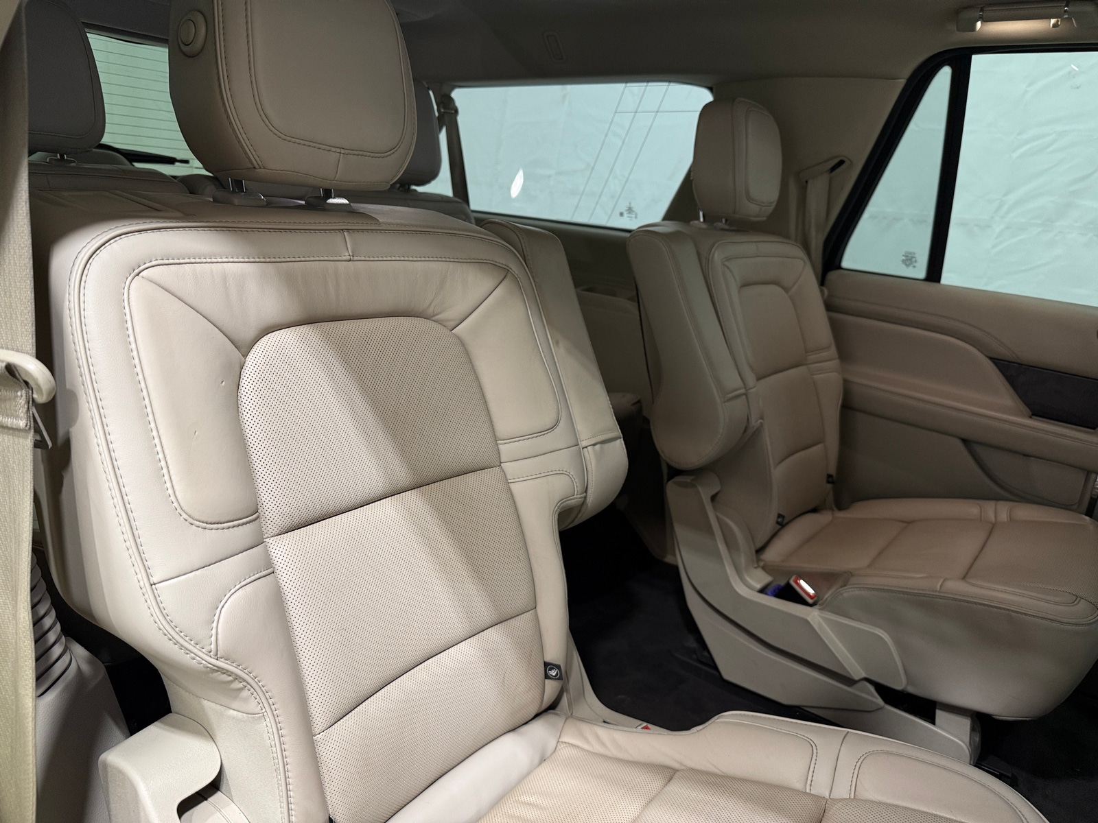 Thumbnail: 2019 Lincoln Navigator L - 5