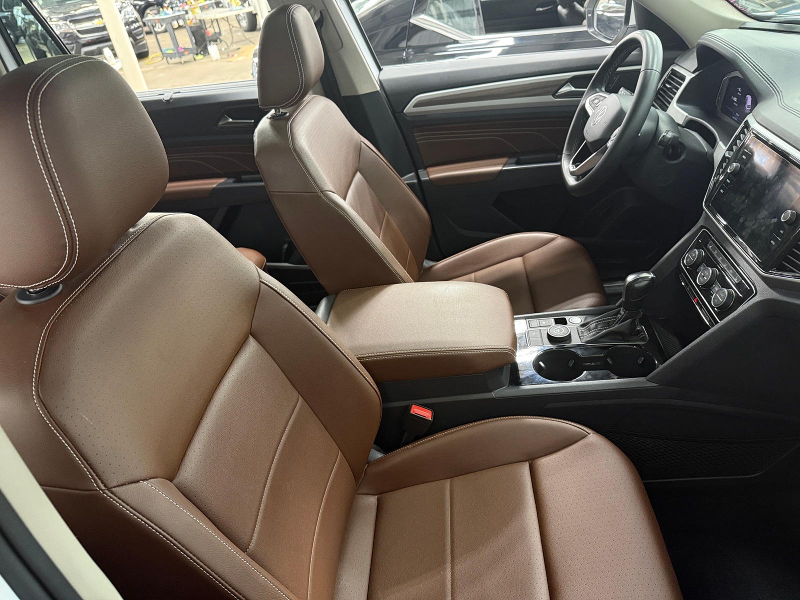 Thumbnail: 2021 Volkswagen Atlas - 2