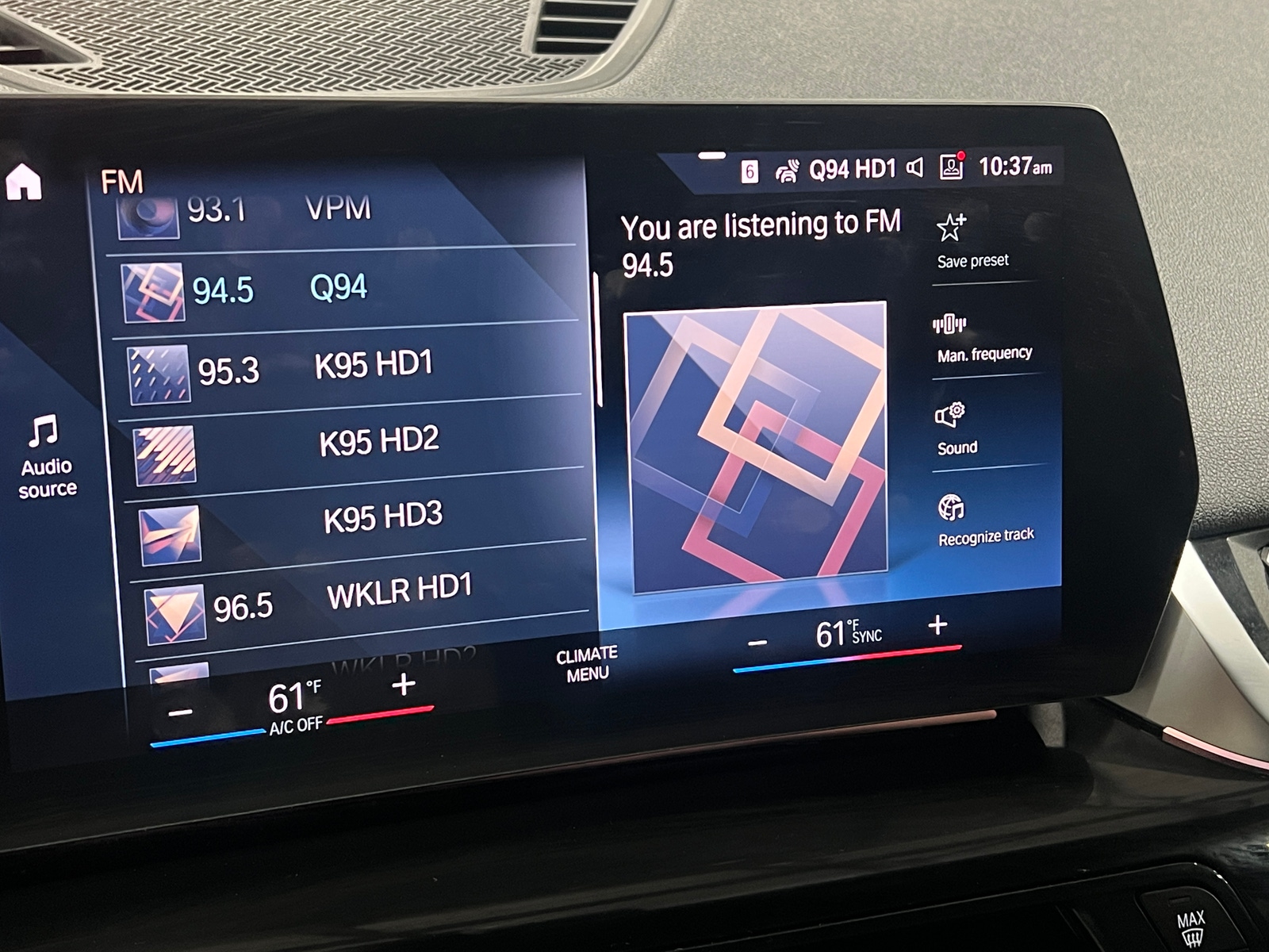 Thumbnail: 2023 BMW X1 - 3