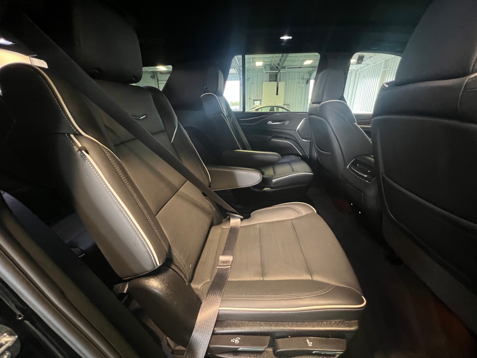 Thumbnail: 2024 Cadillac Escalade - 5