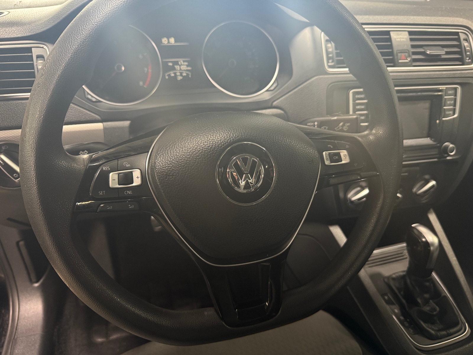 Thumbnail: 2018 Volkswagen Jetta - 5