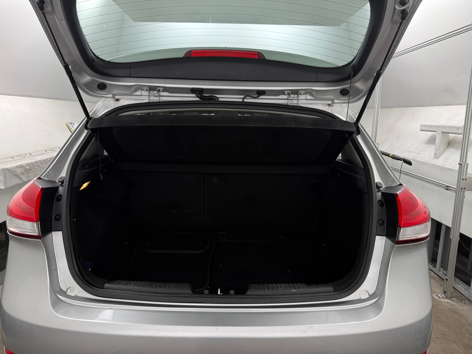 Thumbnail: 2017 Kia Forte - 7