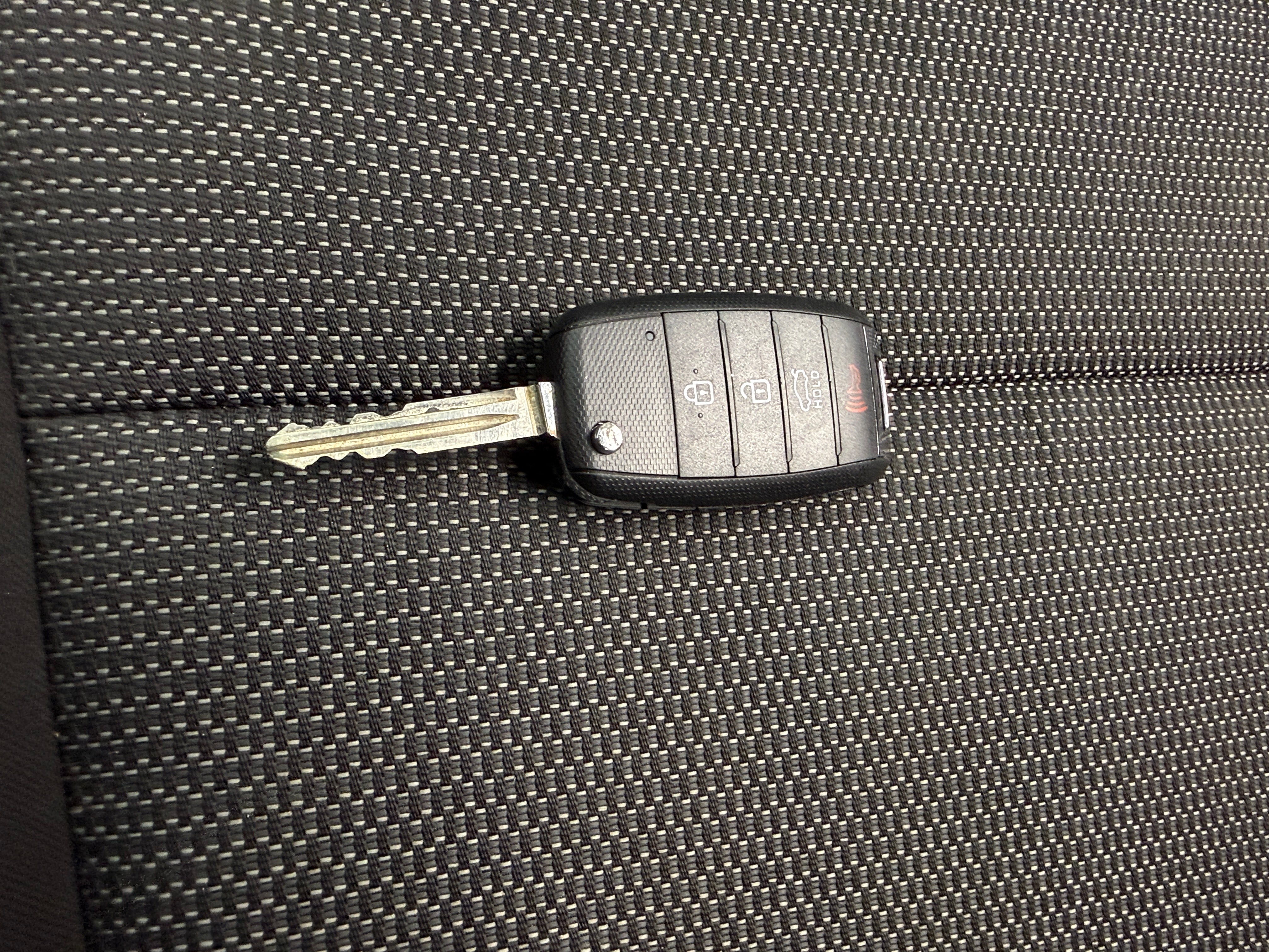 Used 2017 Kia Forte5 LX with VIN KNAFK5A8XH5706345 for sale in Oak Creek, WI