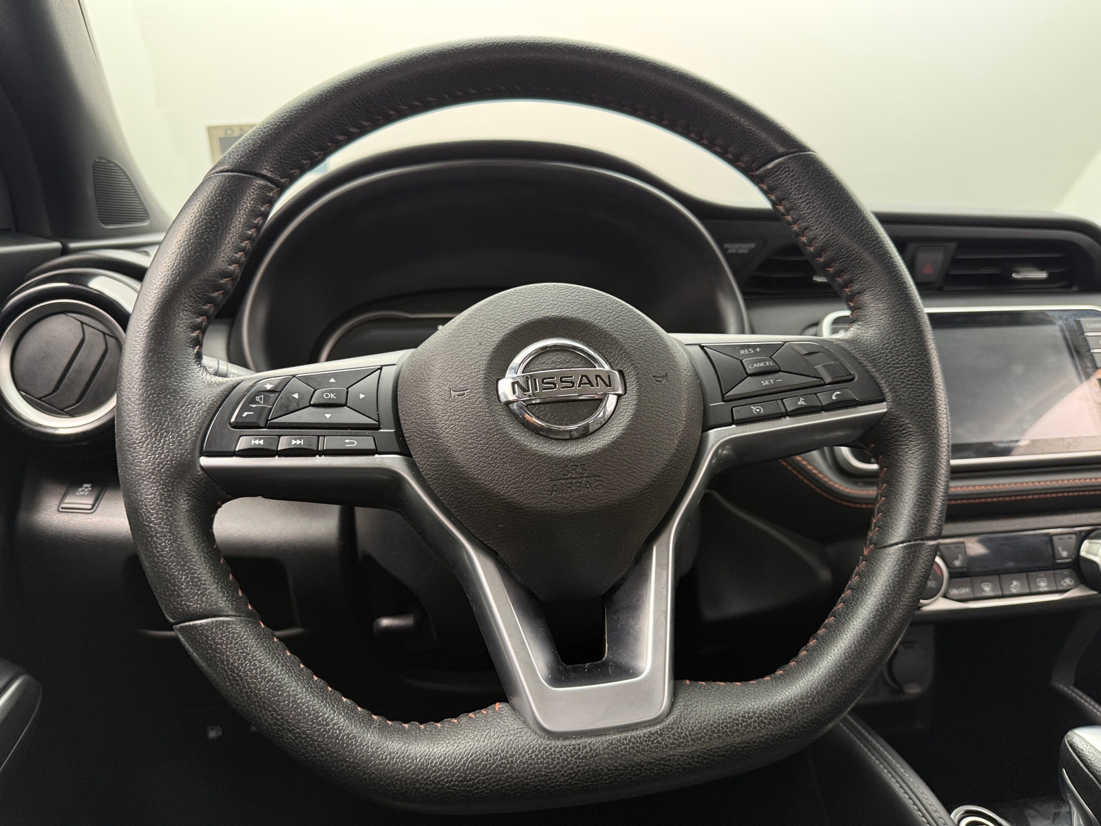 Thumbnail: 2019 Nissan Kicks - 5