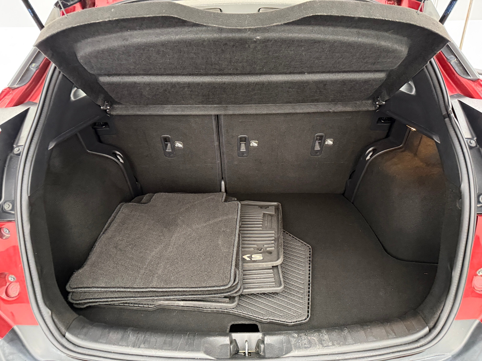 Thumbnail: 2019 Nissan Kicks - 7