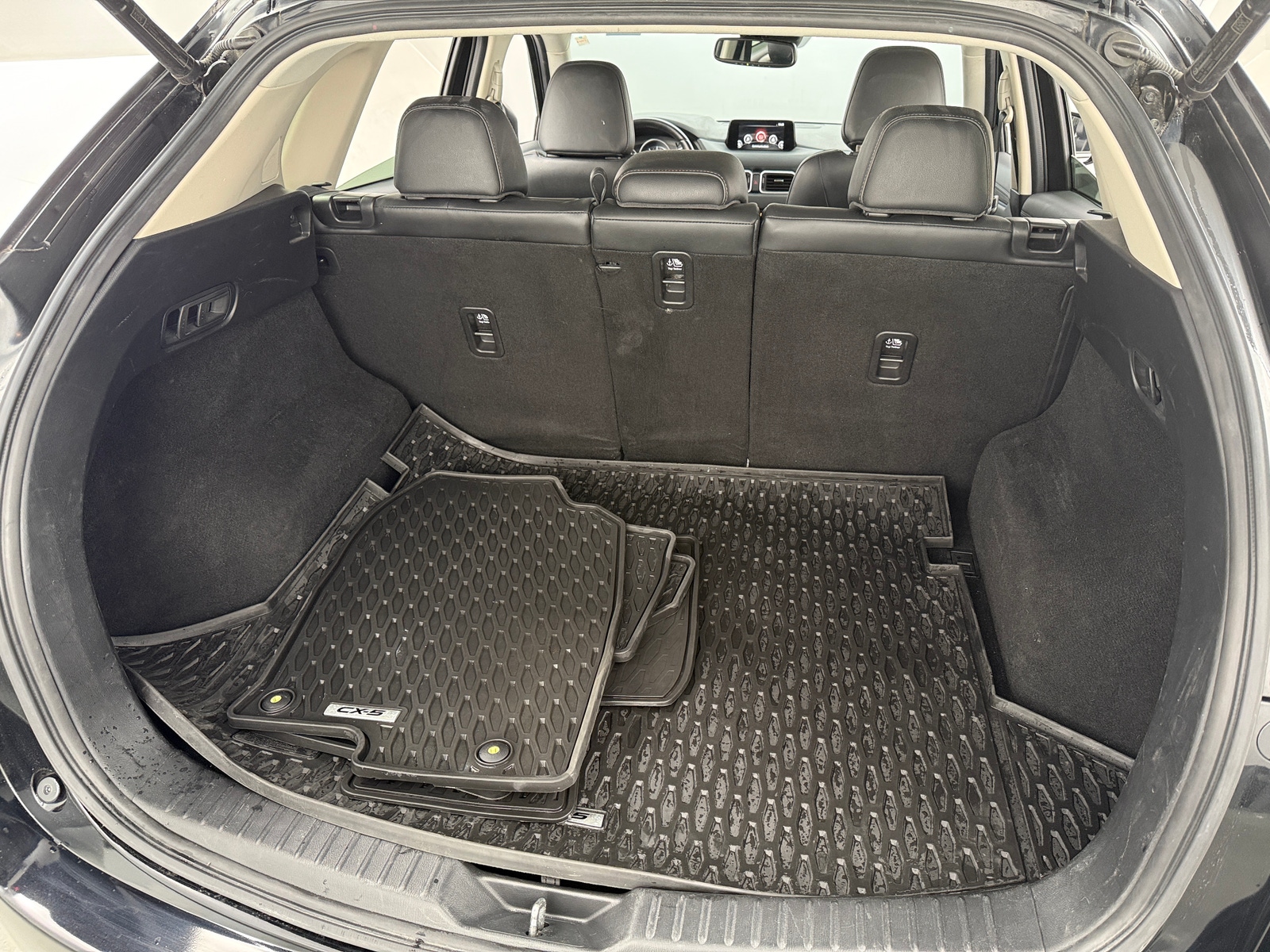 Thumbnail: 2018 Mazda CX-5 - 6