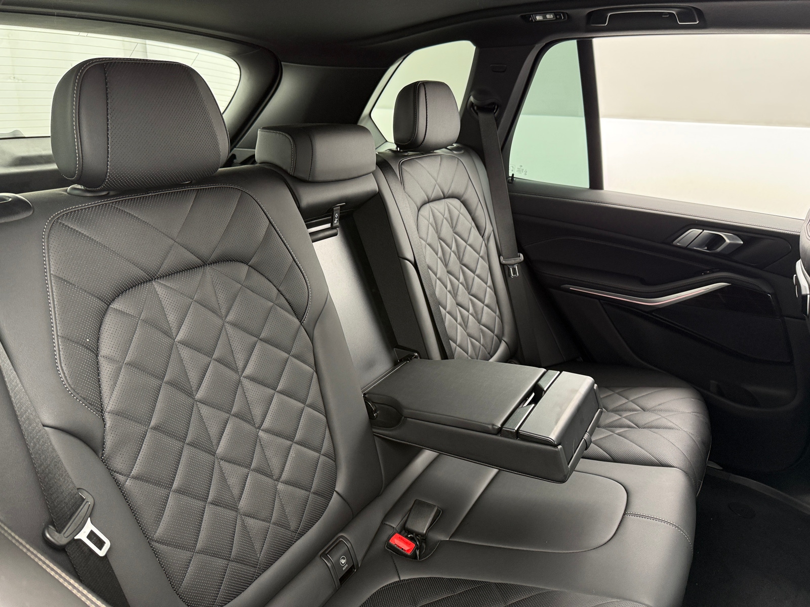 Thumbnail: 2024 BMW X5 - 5