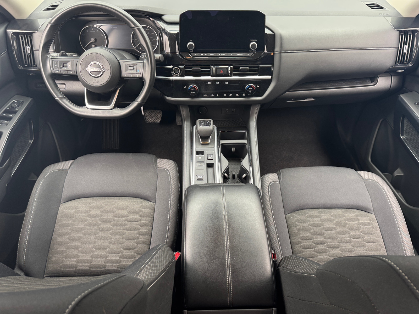 Thumbnail: 2024 Nissan Pathfinder - 3