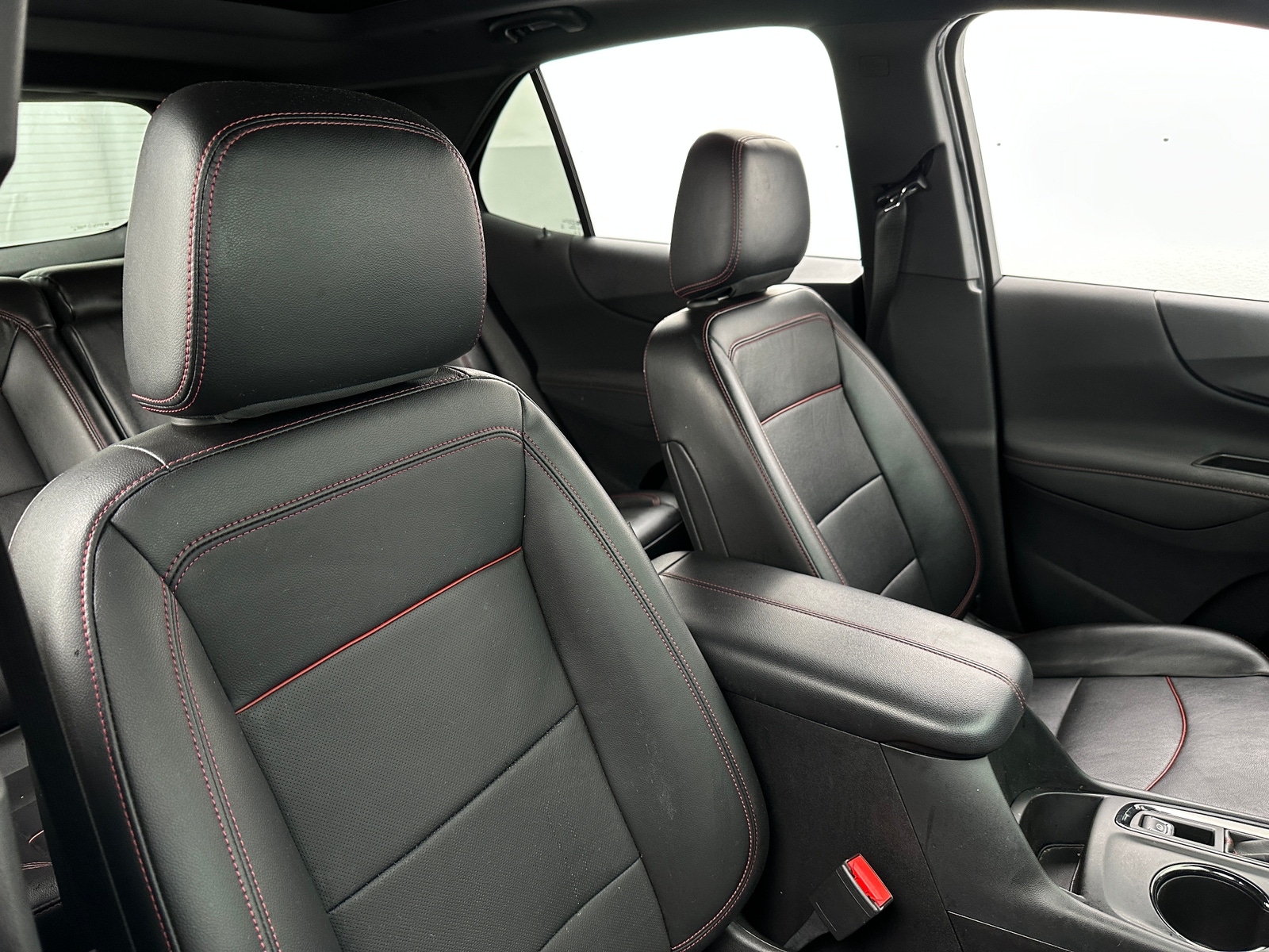 Thumbnail: 2022 Chevrolet Equinox - 2