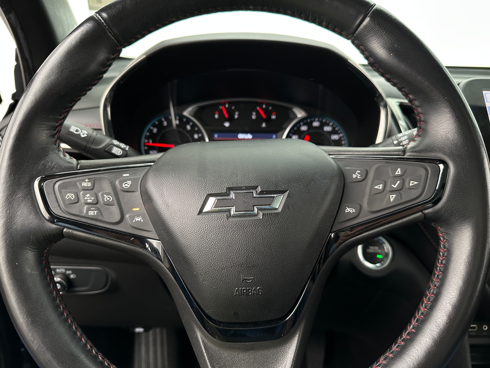 Thumbnail: 2022 Chevrolet Equinox - 5