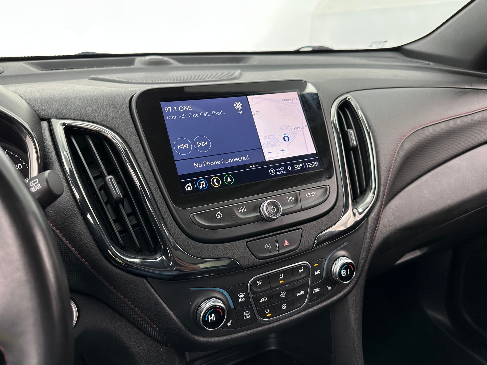 Thumbnail: 2022 Chevrolet Equinox - 4