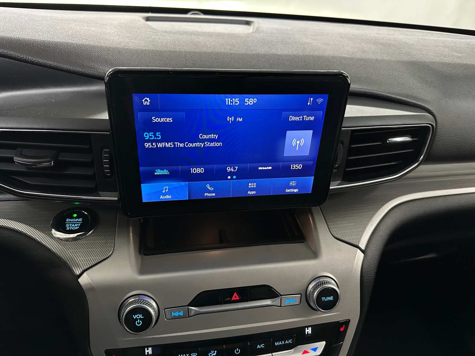 Thumbnail: 2021 Ford Explorer - 4