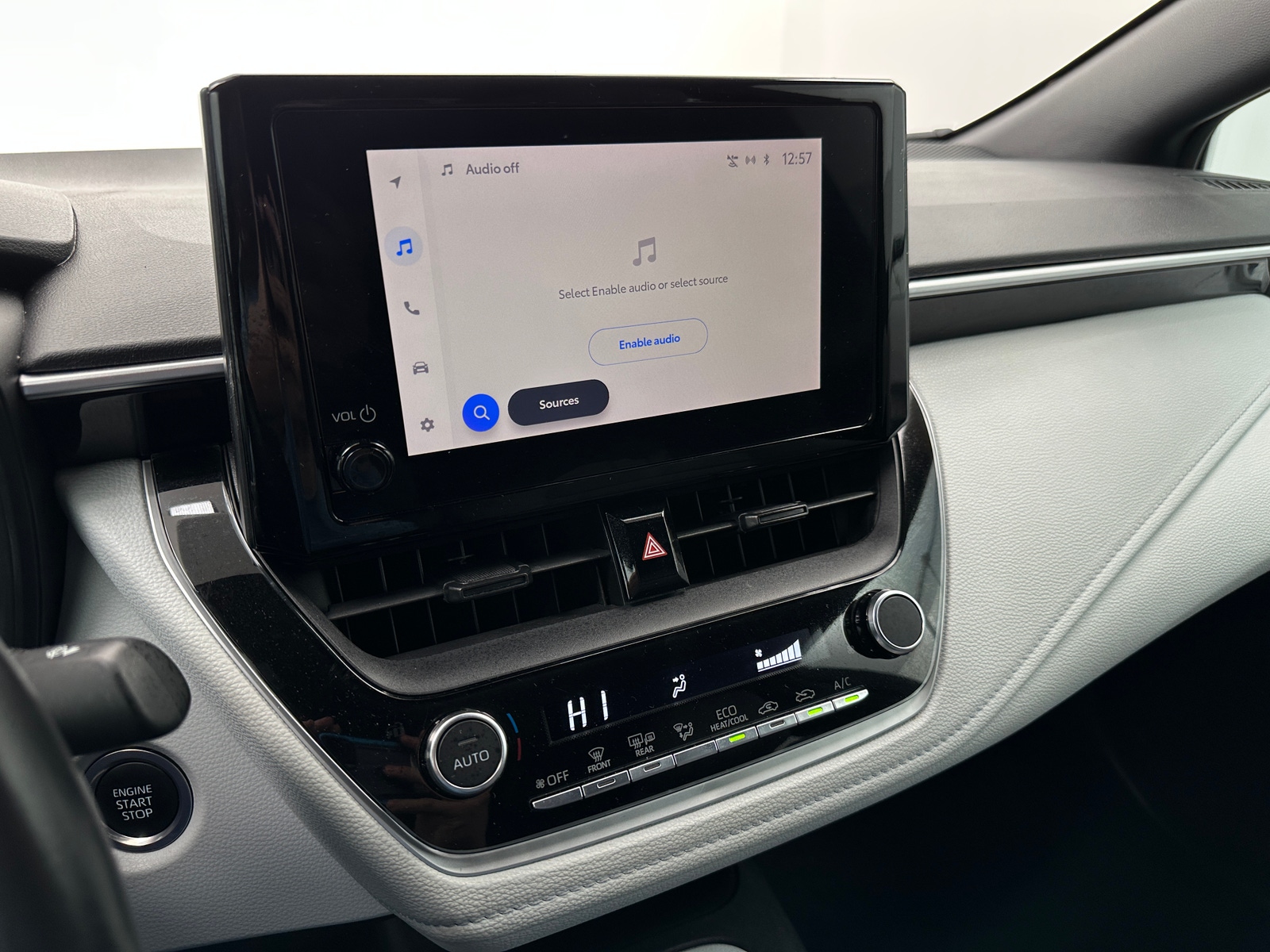 Thumbnail: 2023 Toyota Corolla - 4