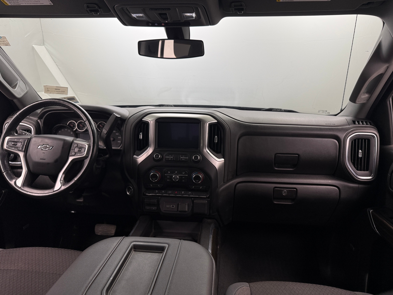 Thumbnail: 2019 Chevrolet Silverado 1500 - 3