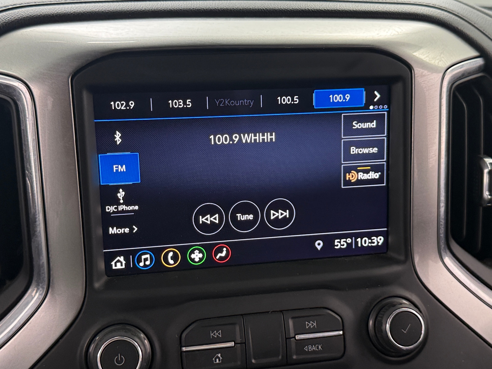 Thumbnail: 2019 Chevrolet Silverado 1500 - 4