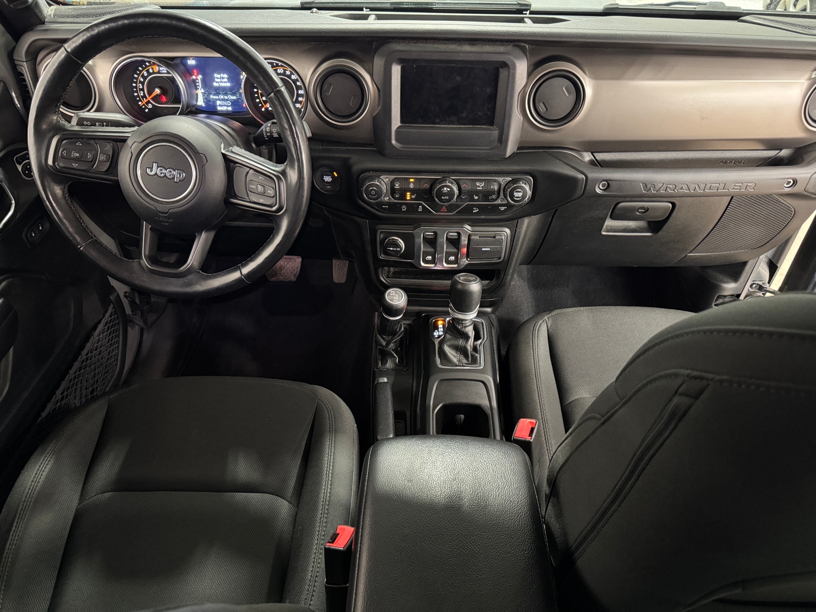 Thumbnail: 2020 Jeep Wrangler - 3