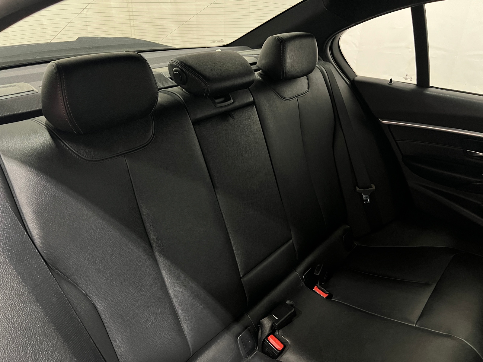 Thumbnail: 2017 BMW 3 Series - 5