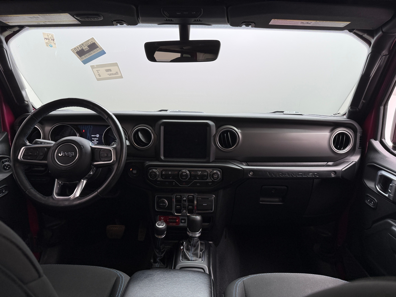 Thumbnail: 2022 Jeep Wrangler - 3