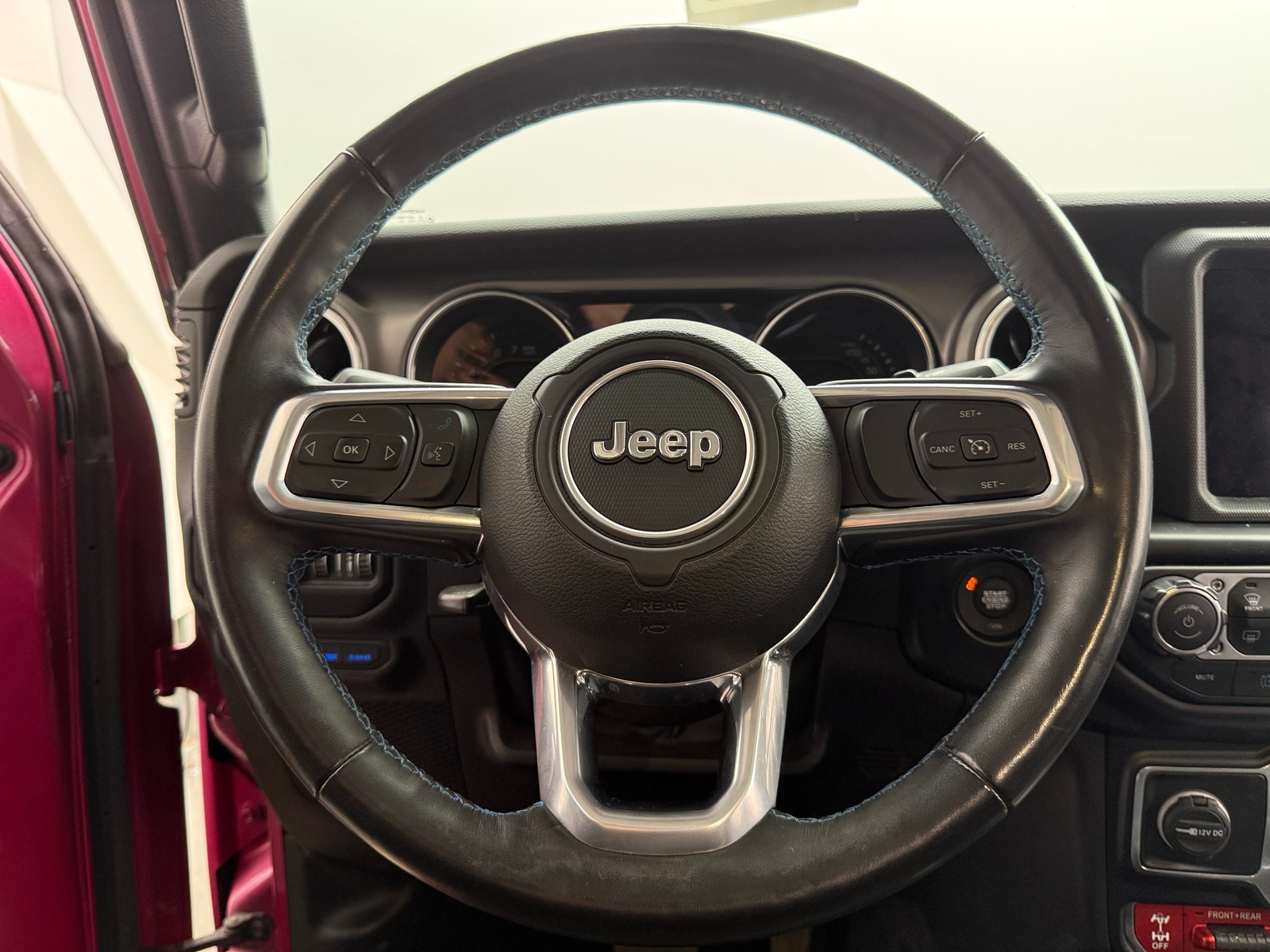 Thumbnail: 2022 Jeep Wrangler - 5