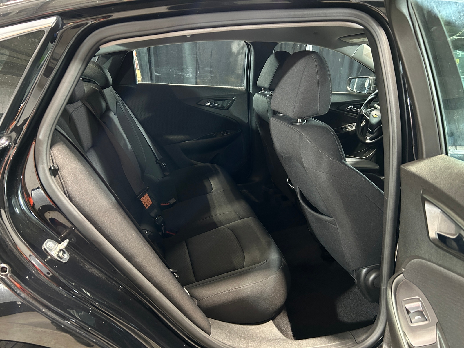 Thumbnail: 2023 Chevrolet Malibu - 6