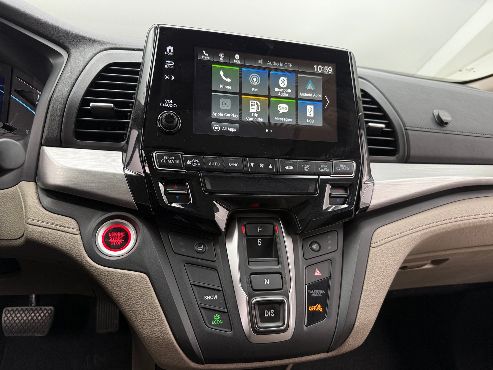 Thumbnail: 2019 Honda Odyssey - 3