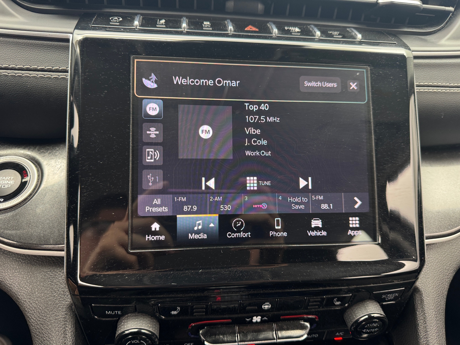 Thumbnail: 2022 Jeep Grand Cherokee L - 4